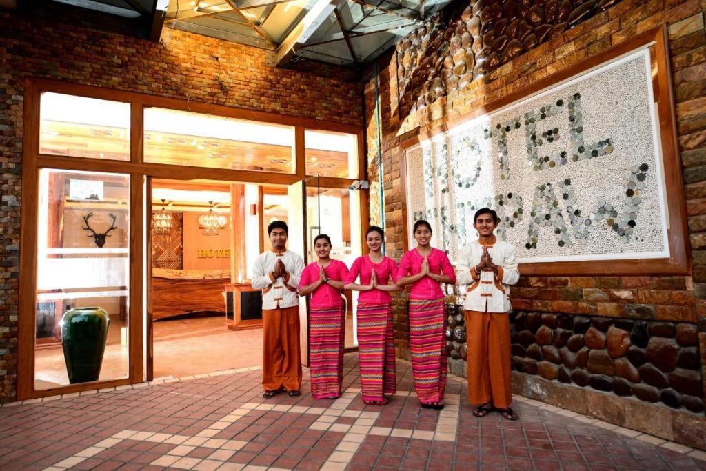 Hotel Thipaw Hsipaw Ngoại thất bức ảnh