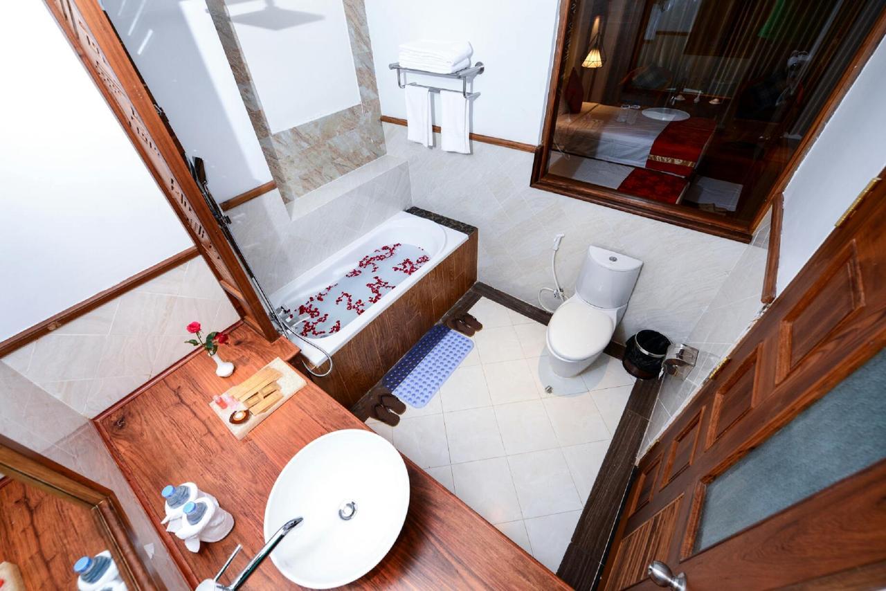 Hotel Thipaw Hsipaw Ngoại thất bức ảnh