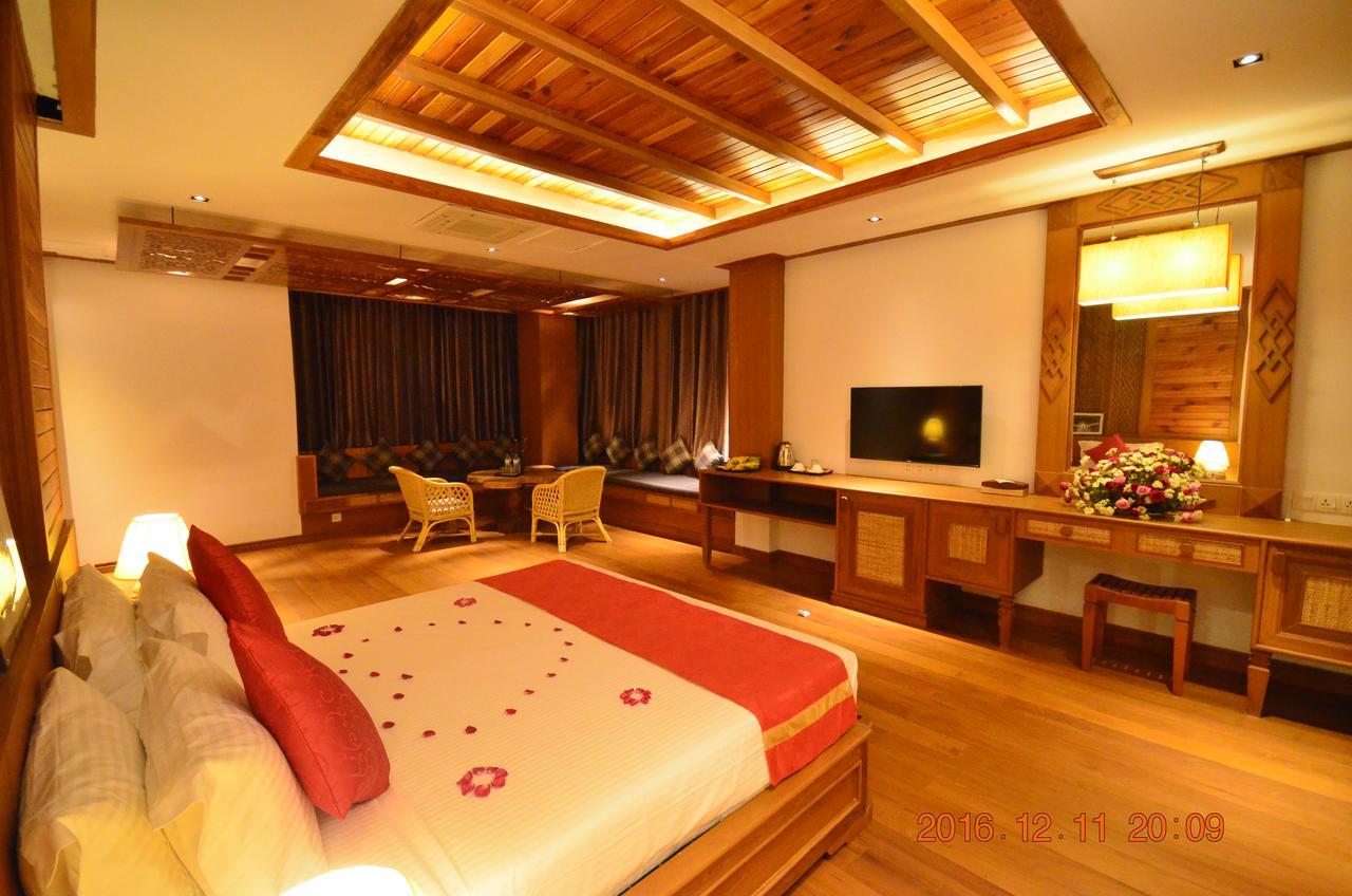 Hotel Thipaw Hsipaw Ngoại thất bức ảnh